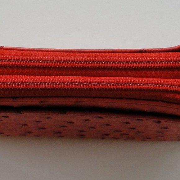 Buxton Red Pebble Leather Organizer Mini Crossbody Clutch Purse - Picture 5 of 5